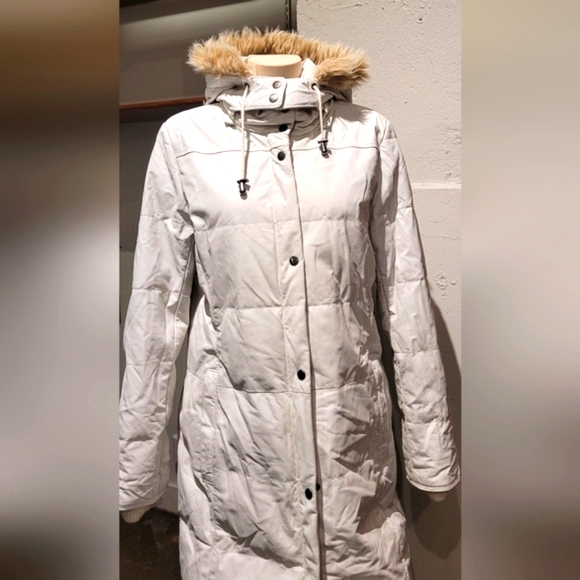 Danier women's white puffer leather long winter coat size small - Picture 4 of 11